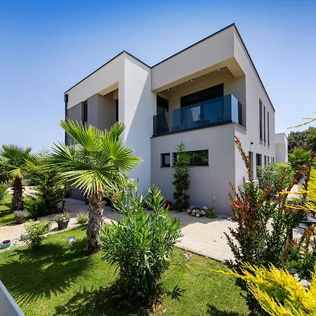Vila Nina In Croatia Near The Adriatic Coast Zaton (Zadar)
