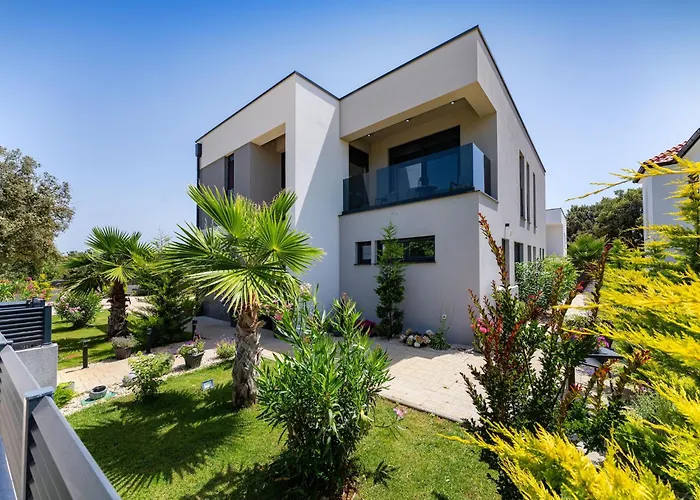 Vila Nina In Croatia Near The Adriatic Coast Zaton (Zadar)